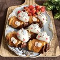 KUMAクロワッサンcharm🧸🥐🍫